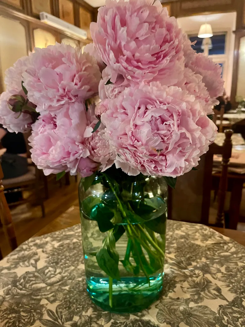 Eleganckie nakrycia stołów